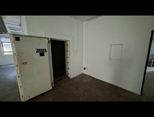 BUSINESS PROPERTY TO RENT IN RICHARDS BAY EXT 7